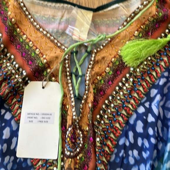 CLUB MODA COVER UP - Picture 4 of 5